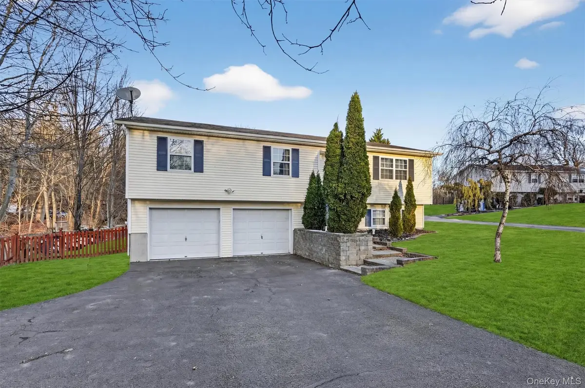 6 Vista Drive, Chester, NY 10918 - Image #1