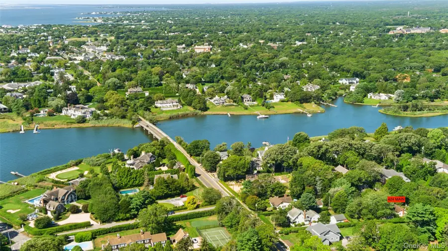 424 Main Street, Quiogue, NY 11978 - Image #3