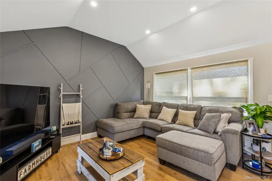 39 Gould Road, Centereach, NY 11720 - Image #3