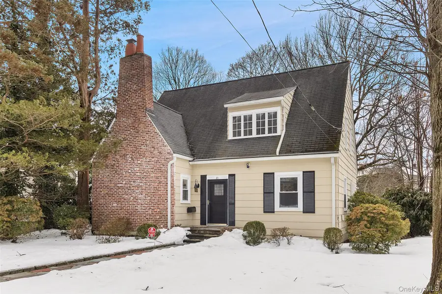 23 Garretson Road, White Plains, NY 10604 - #2