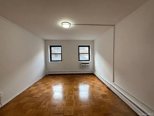 100 Clinton Avenue #1D, Mineola, NY 11501 - #3