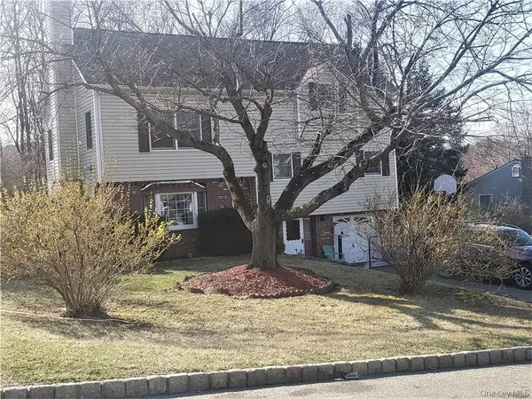 75 Duelk Avenue, Monroe, NY 10950