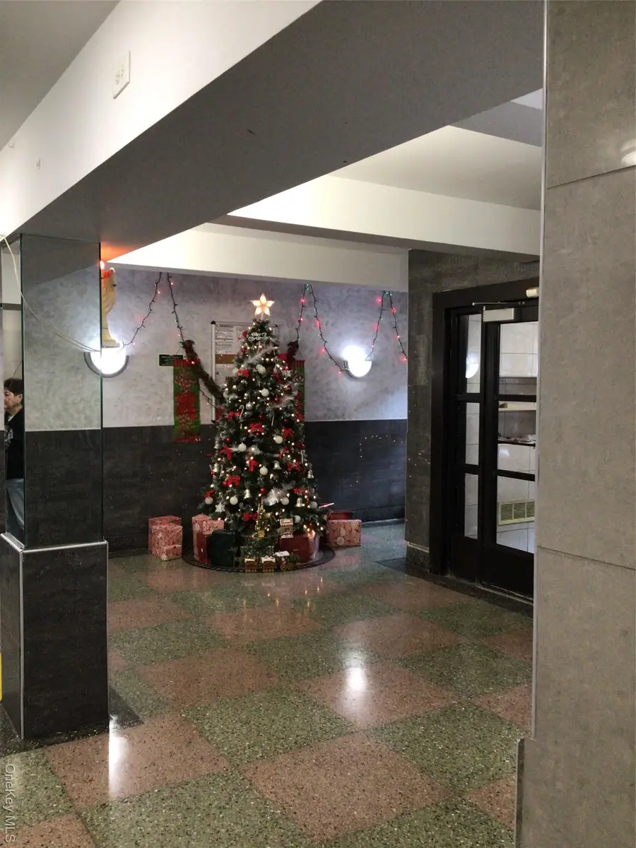 83-05 98th Street #5B, Woodhaven, NY 11421 - Image #3