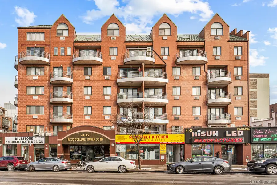 4105 College Point Boulevard #5C, Flushing, NY 11355 - Image #2