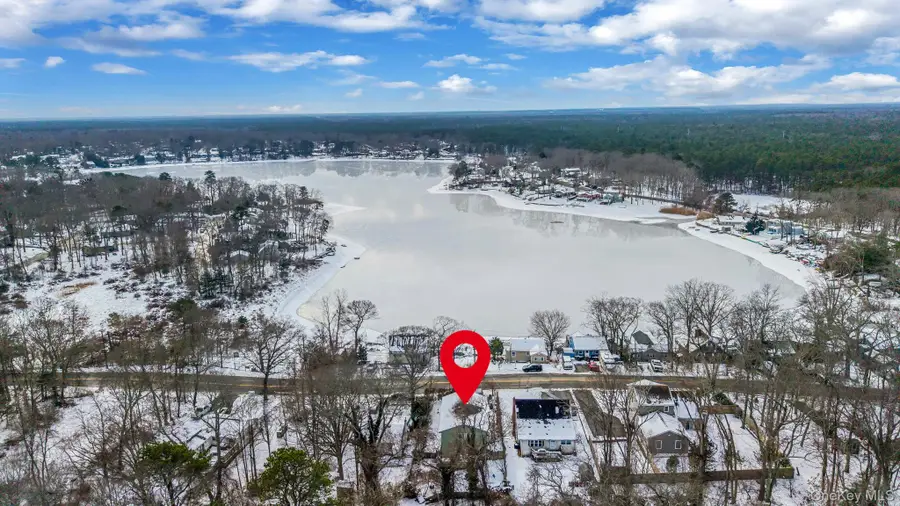 244 Lakeside Trail, Ridge, NY 11961 - Image #2