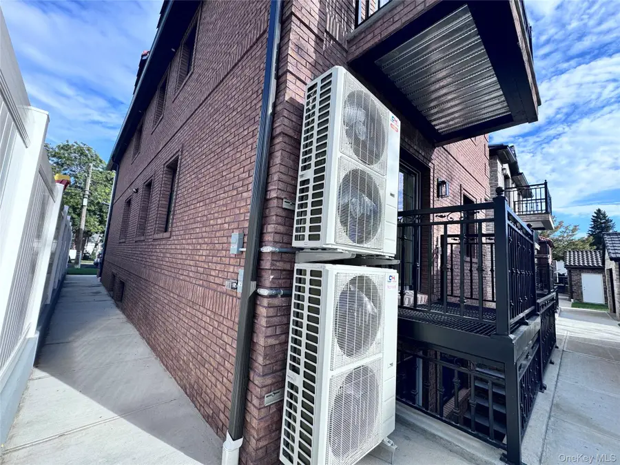 3824 215th Street, Bayside, NY 11361 - Image #3