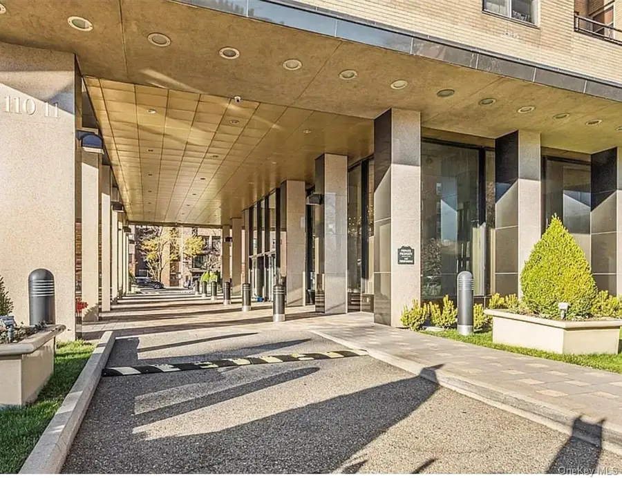 110-11 Queens Boulevard #25D, Forest Hills, NY 11375 - Image #2