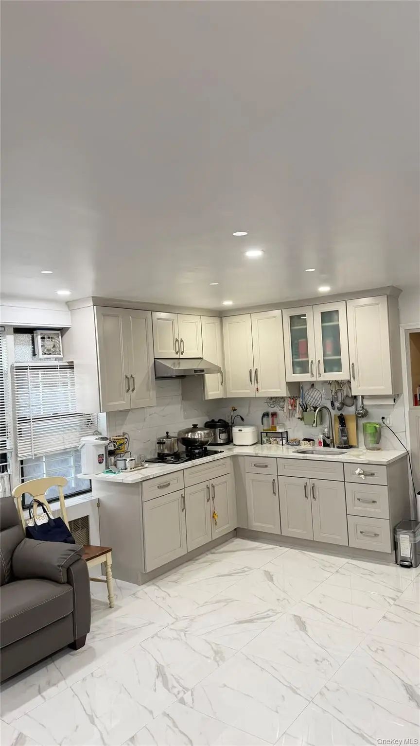 144-11 Sanford Avenue #1N, Flushing, NY 11355 - Image #3