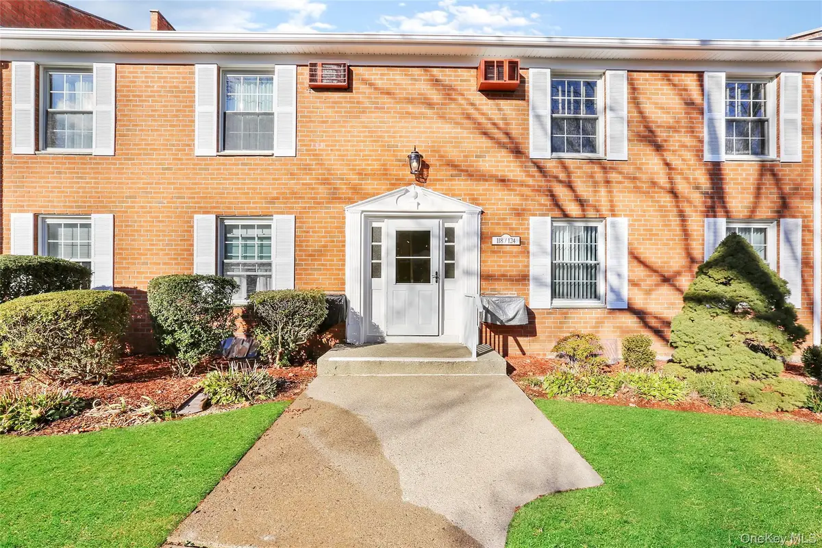 120 Parkside #120, Suffern, NY 10901 - Image #1