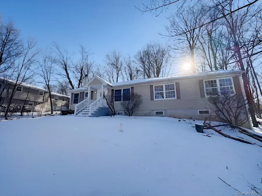 3 Glade Road, Poughkeepsie, NY 12601 - Image #3