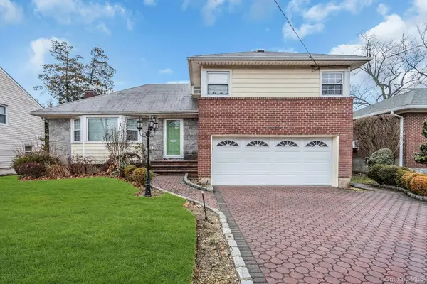 477 De Mott Avenue, North Baldwin, NY 11510