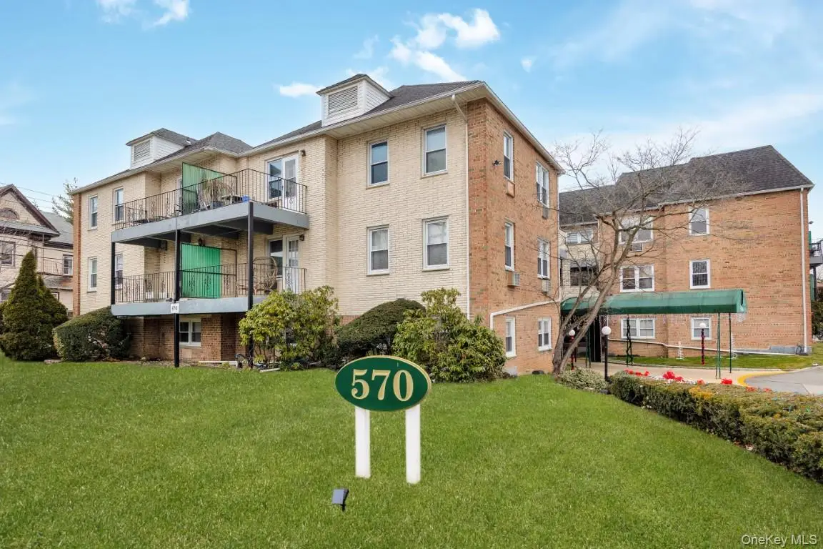 570 Broadway #16A, Lynbrook, NY 11563 - Image #1