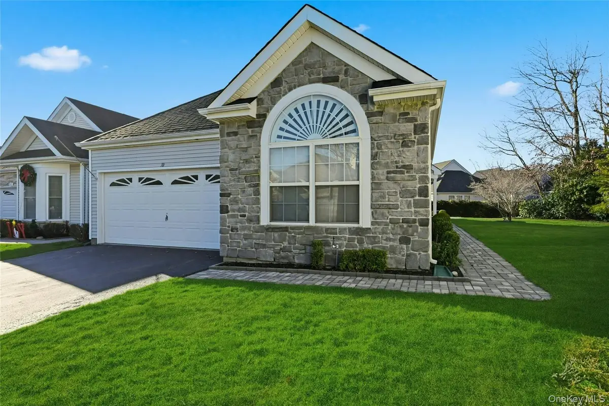 10 Sagaponack Court #10, Ridge, NY 11961 - Image #1