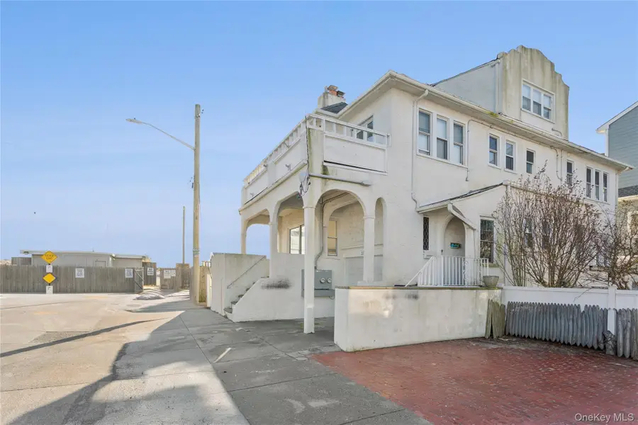23 Troy Avenue, East Atlantic Beach, NY 11561 - Image #3