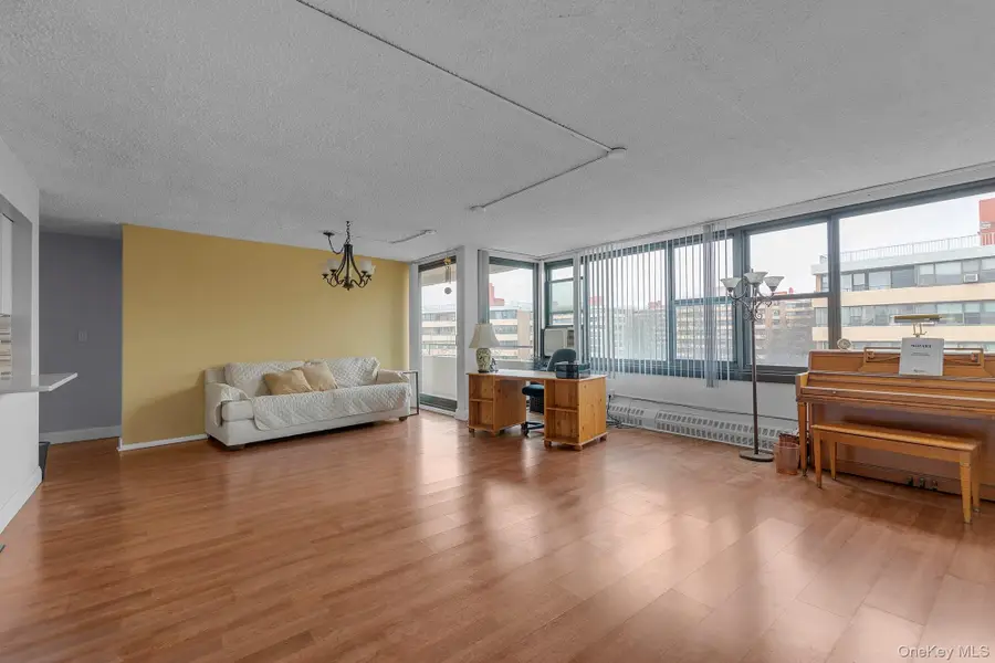 166-31 9th Ave #8A, Beechhurst, NY 11357 - Image #2