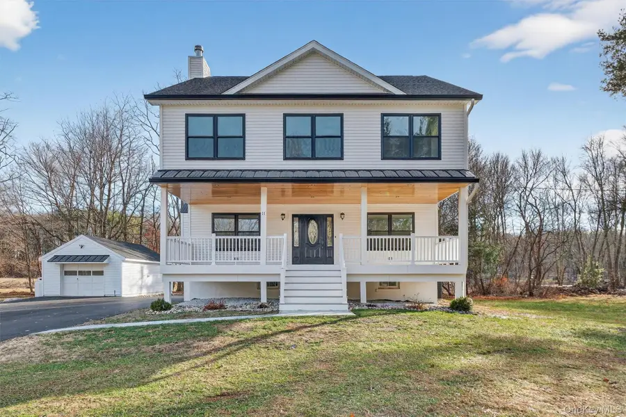 11 Appleblossom Lane, Hopewell Junction, NY 12533 - Image #2