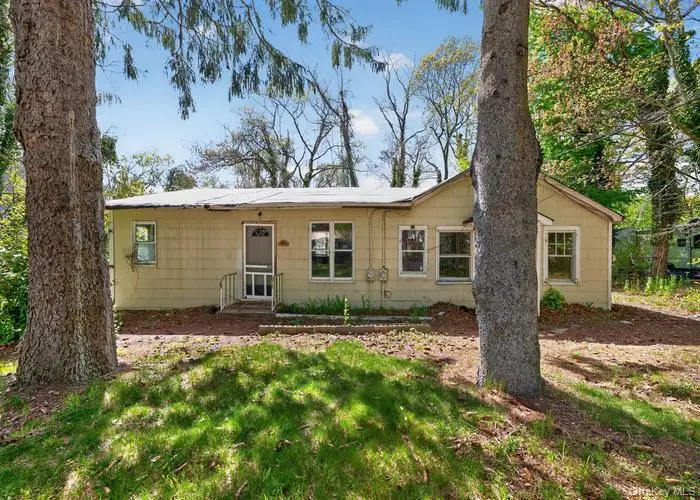 64 Waterville Drive, Sound Beach, NY 11789 - #2