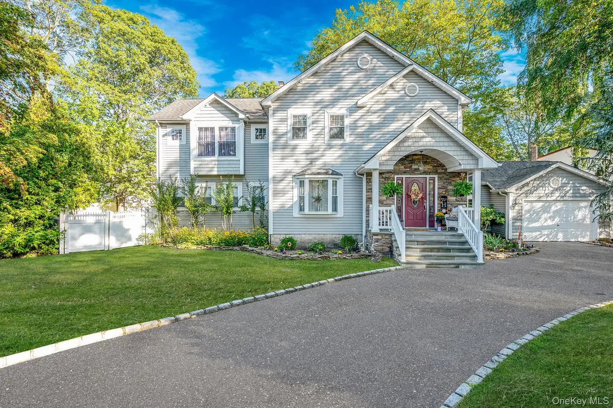 106 Springdale Drive, Ronkonkoma, NY 11779 - Image #1