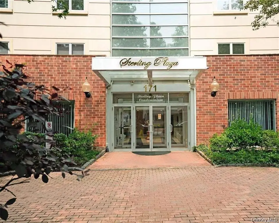 171 Great Neck Road #1N, Great Neck, NY 11021 - Image #1