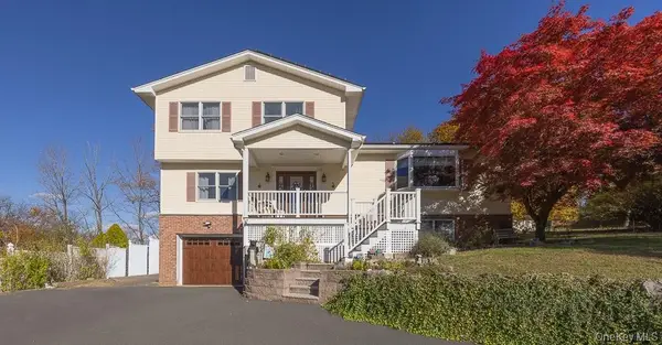 9 Georgian Drive, Stony Point, NY 10980