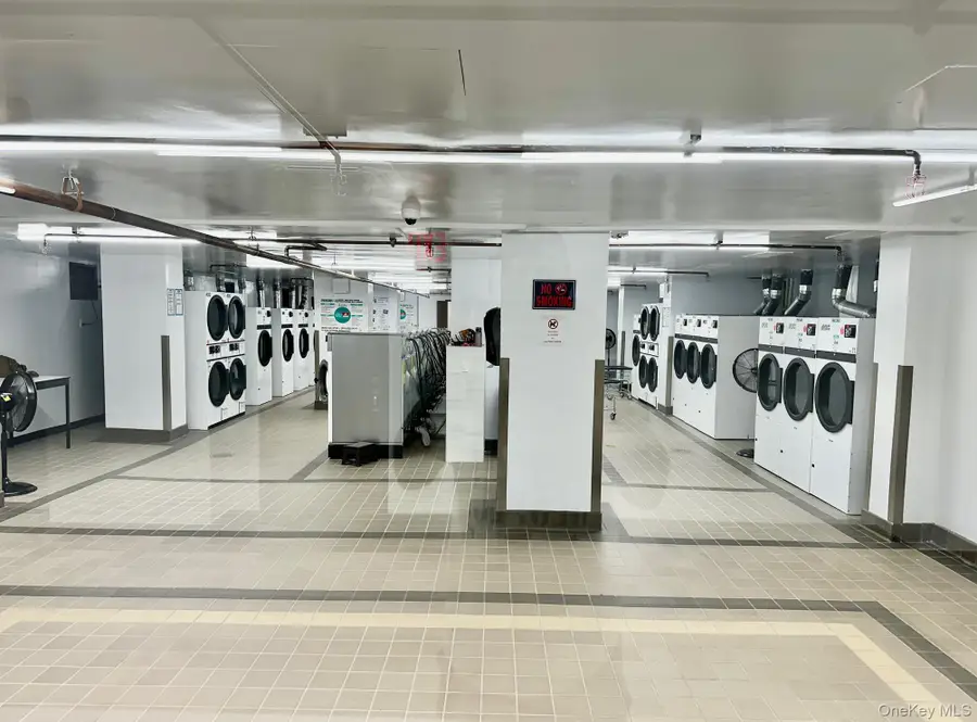 61-20 Grand Central Parkway #A1407, Forest Hills, NY 11375 - Image #3