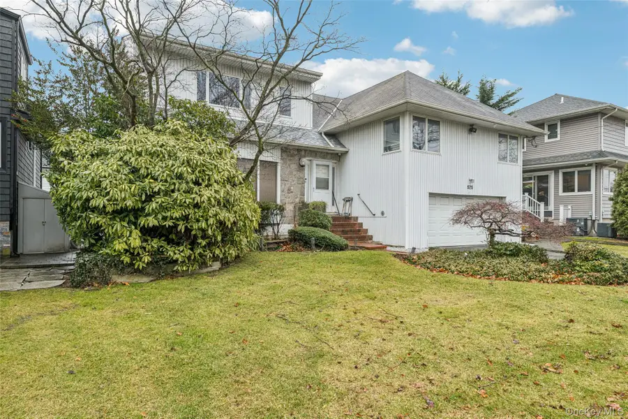 575 Rica Lane, Woodmere, NY 11598 - Image #2