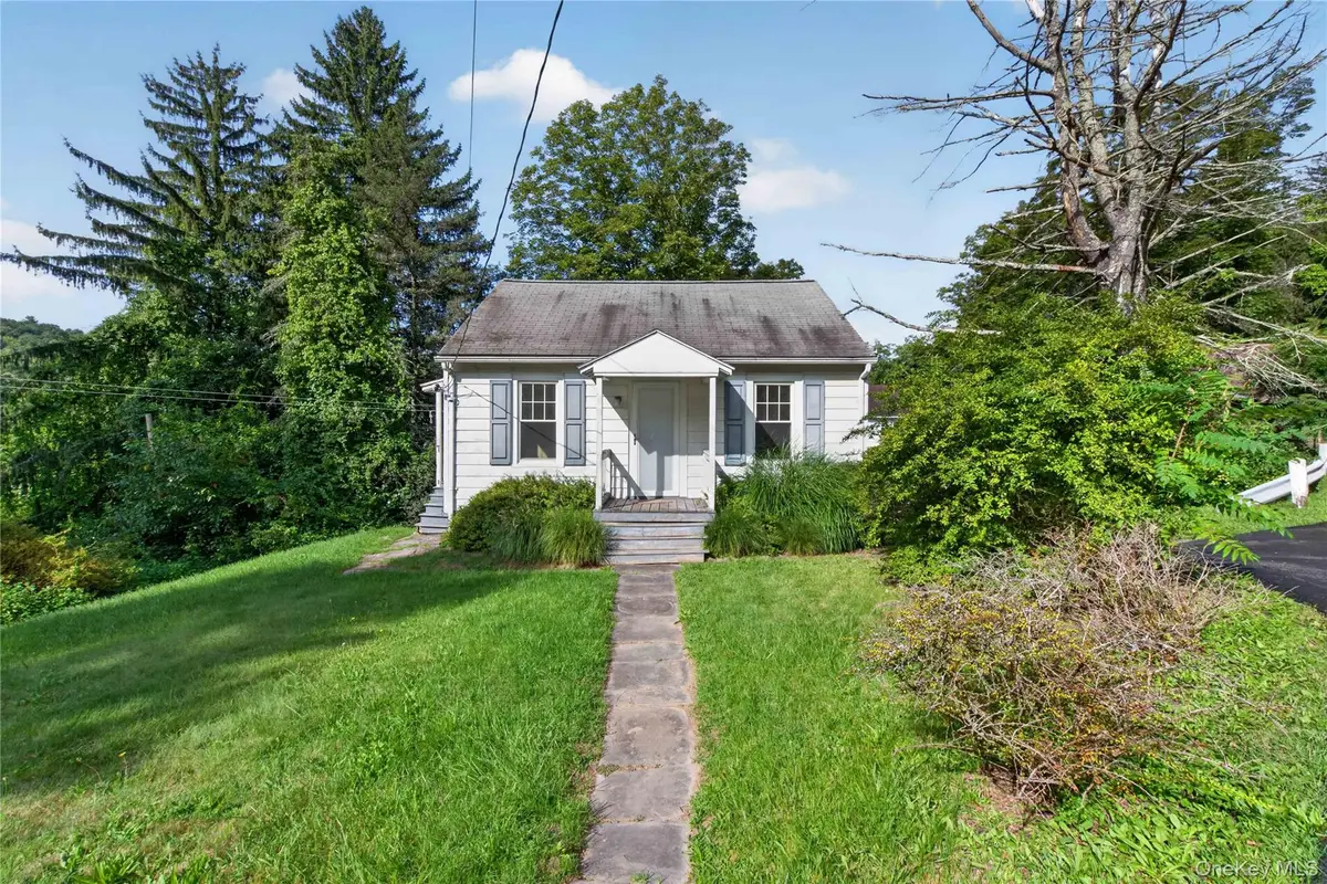 15 Hallihans Hill Road, Kingston, NY 12401 - #1