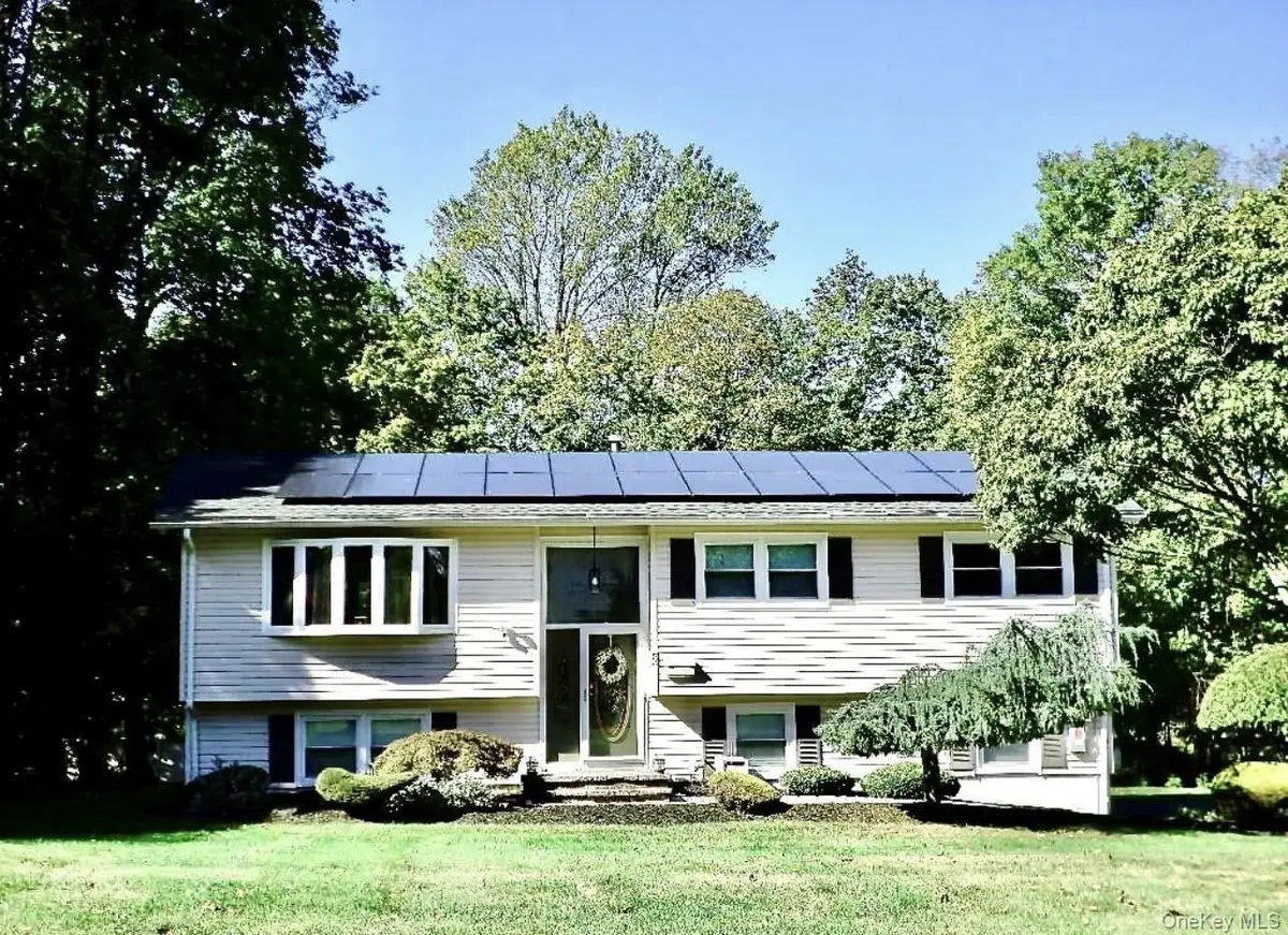 8 Jodi Lane, New City, NY 10956 - Image #1