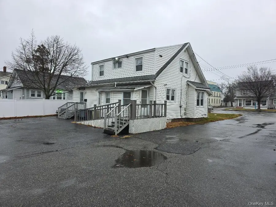 90 Medford Avenue, Patchogue, NY 11772 - Image #3