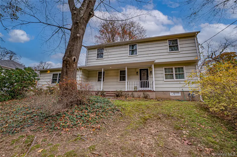 335 Landing Avenue, Smithtown, NY 11787 - Image #2