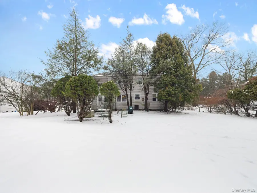 21 Besen Parkway, Airmont, NY 10952 - Image #3