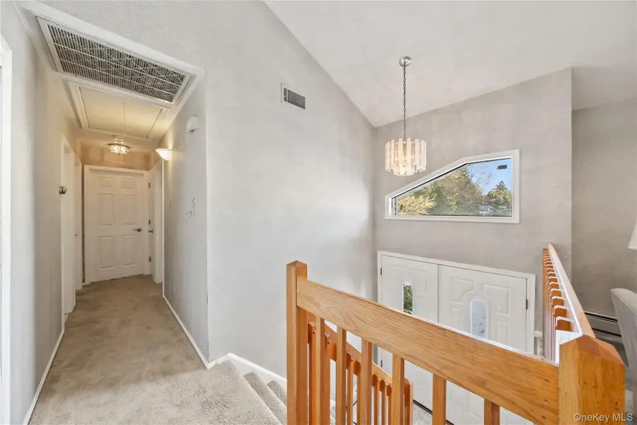 20 Mountainview Avenue, Airmont, NY 10901 - Image #3