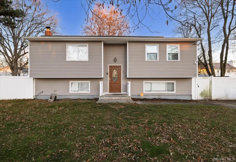95 S 27th Street, Wyandanch, NY 11798 - Image #2