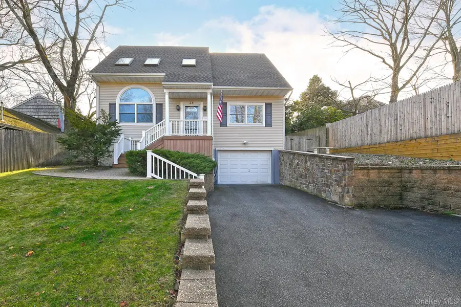 38 Soundcrest Avenue, Northport, NY 11768 - Image #2