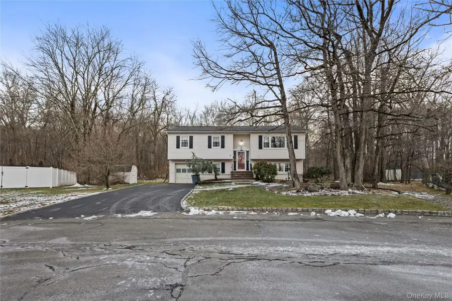 10 Moorea Court, Garnerville, NY 10923 - Image #3