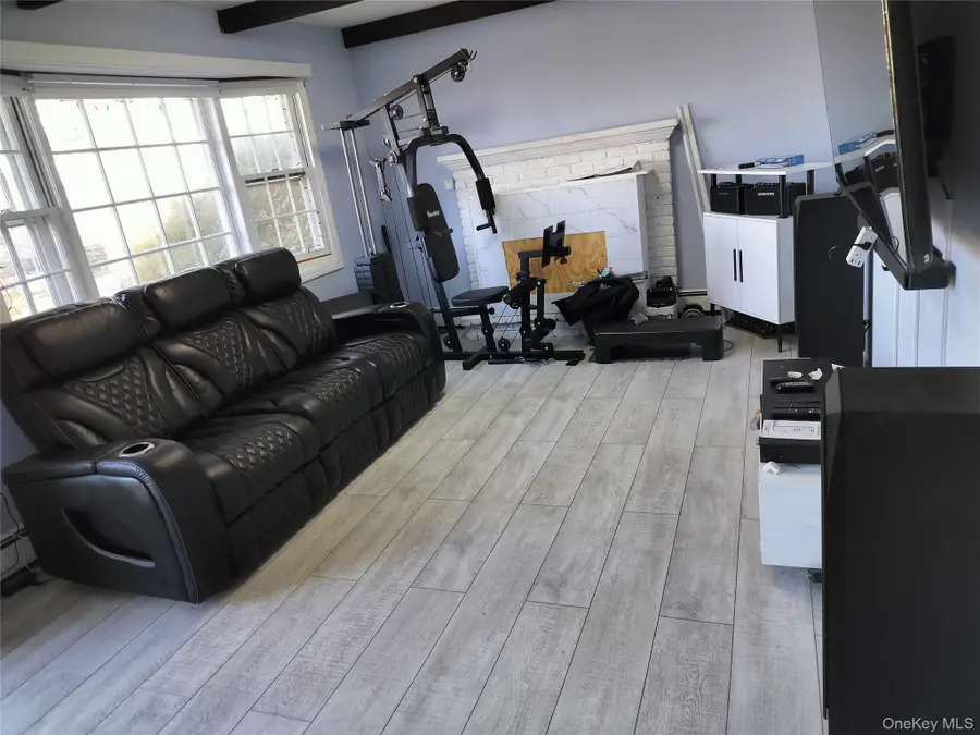 72 Martin Road, Pleasant Valley, NY 12569 - Image #3