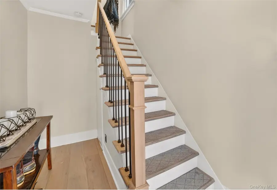 1408 Henry Avenue, Mamaroneck, NY 10543 - Image #3