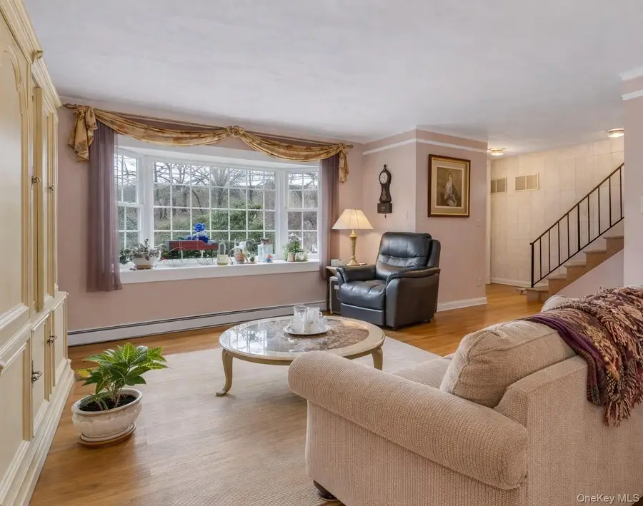 4069 Express Drive N, Ronkonkoma, NY 11779 - Image #2