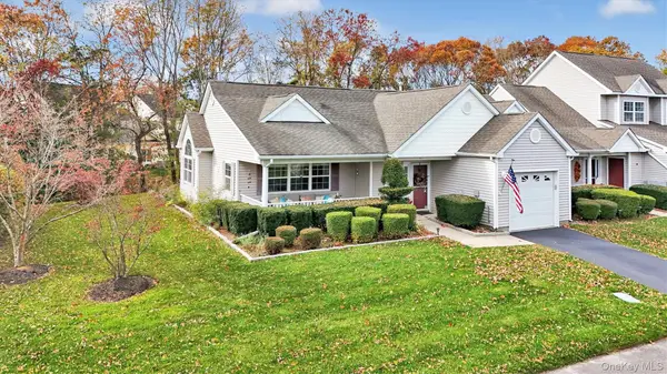 601 Pebble Beach Path, Riverhead, NY 11901