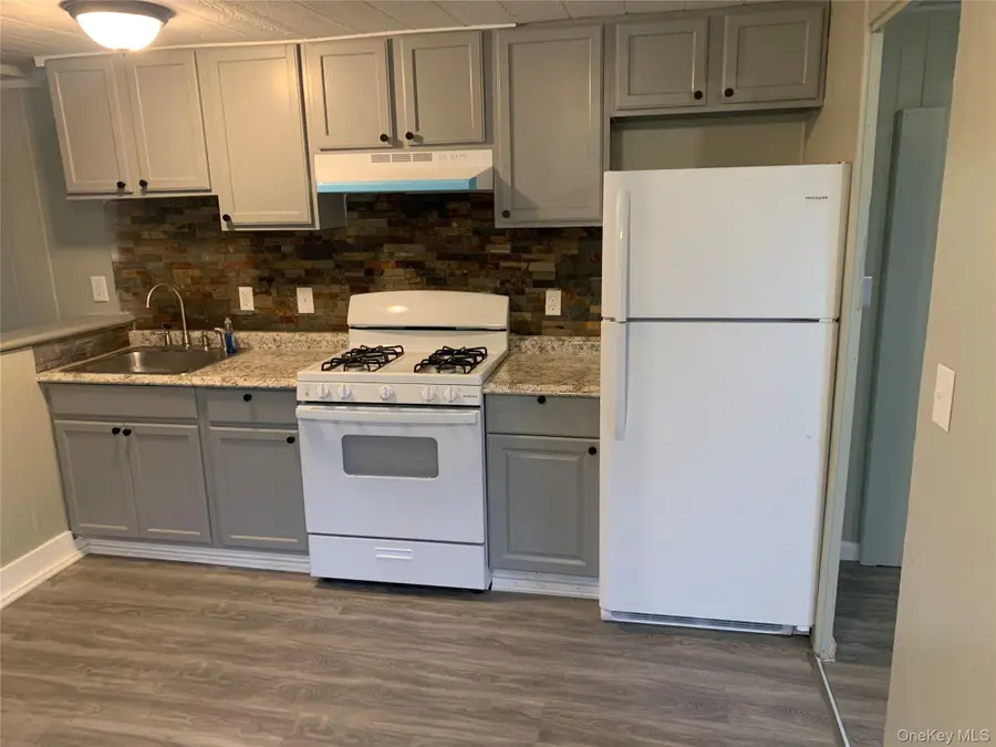 112 Jefferson Heights #16, Catskill, NY 12414 - Image #2