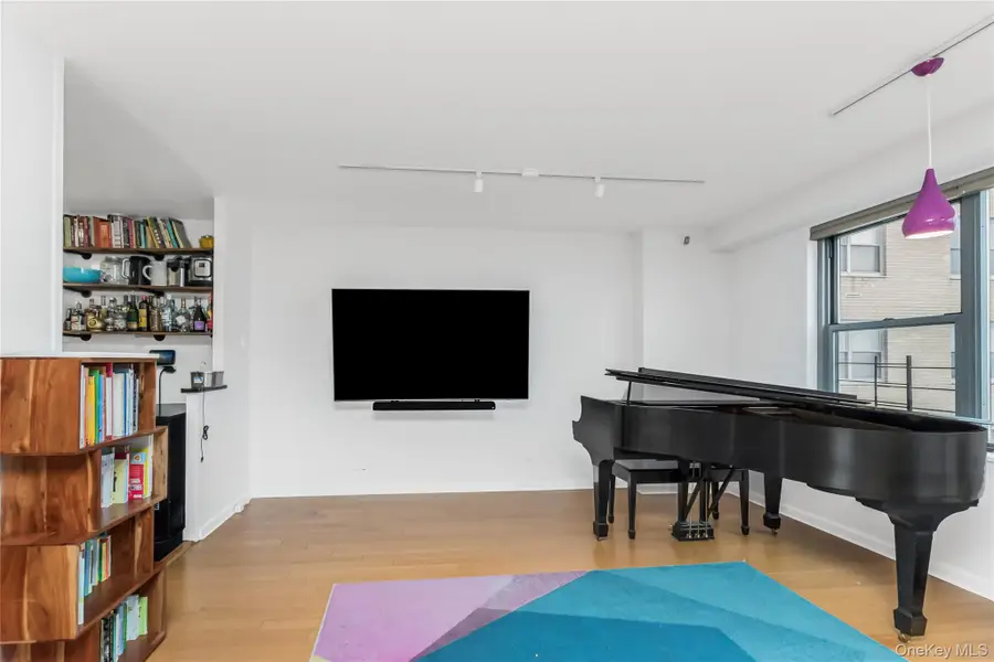 2500 Johnson Avenue #15G, Bronx, NY 10463 - Image #3