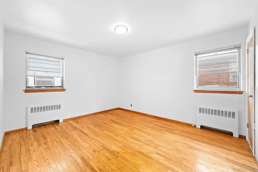 243-19 129th Avenue, Rosedale, NY 11422 - Image #3