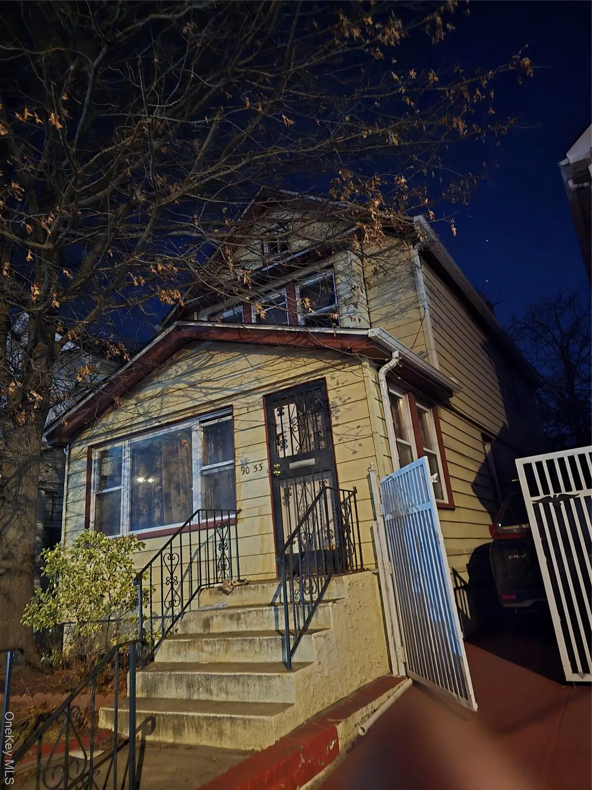 90 53 Francis Lewis Boulevard, Hollis, NY 11428 - Image #1