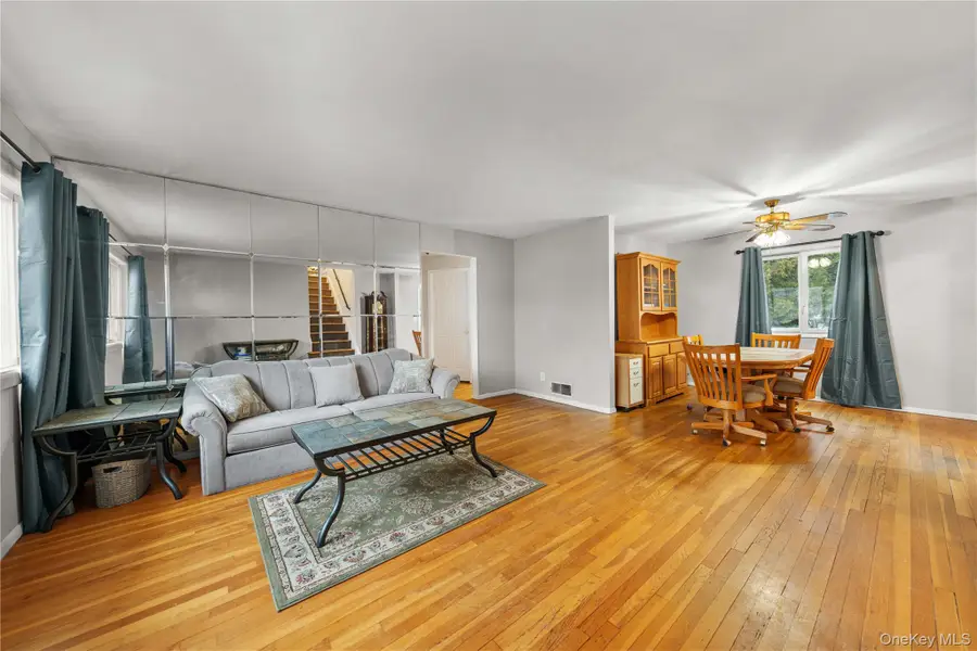 64 Wright Avenue, Deer Park, NY 11729 - Image #3