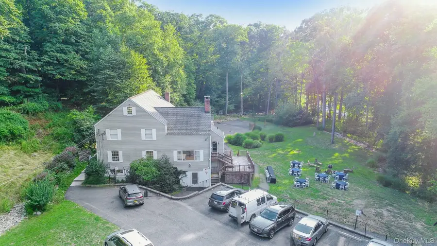 996 Haverstraw Road, Suffern, NY 10901 - Image #3