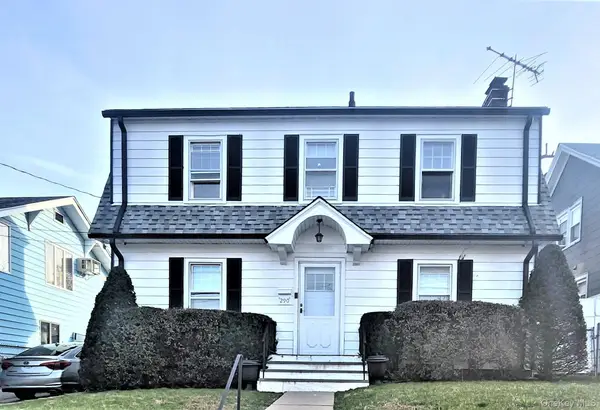 290 Roberts Avenue, Yonkers, NY 10703