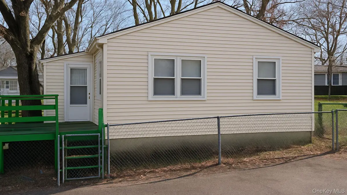 56 Woodcliff Trail, Baiting Hollow, NY 11933 - #1