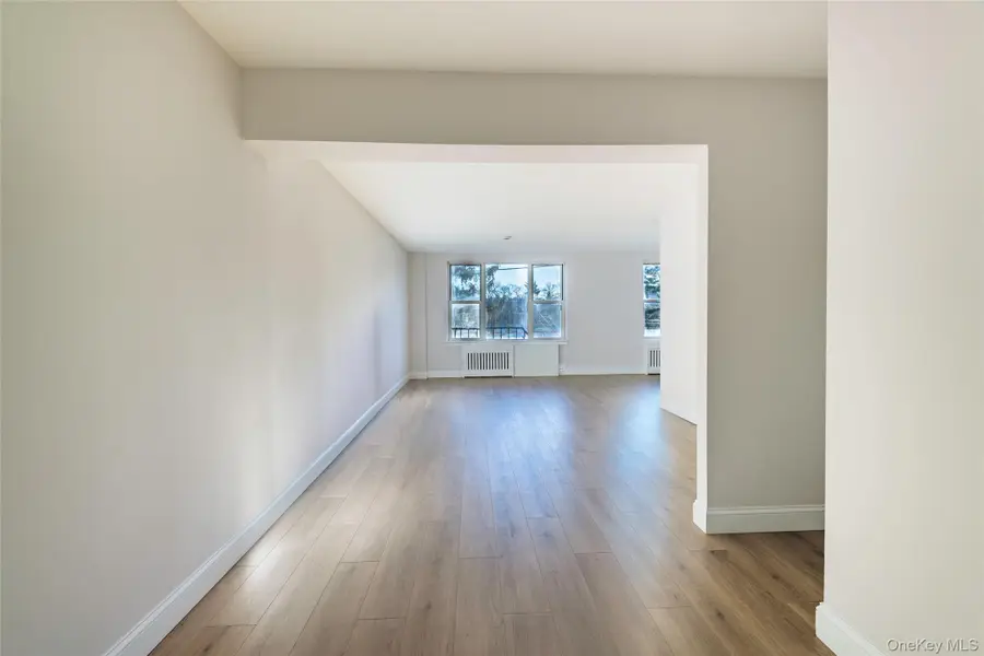 125 Bronx River Road #2E, Yonkers, NY 10704 - Image #3