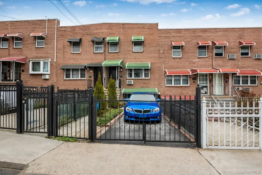 1019 E 228th Street, Bronx, NY 10466 - Image #2