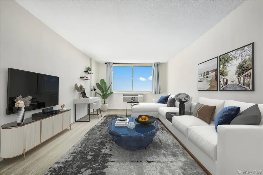 118-18 Union Turnpike #11A, Kew Gardens, NY 11415 - Image #3